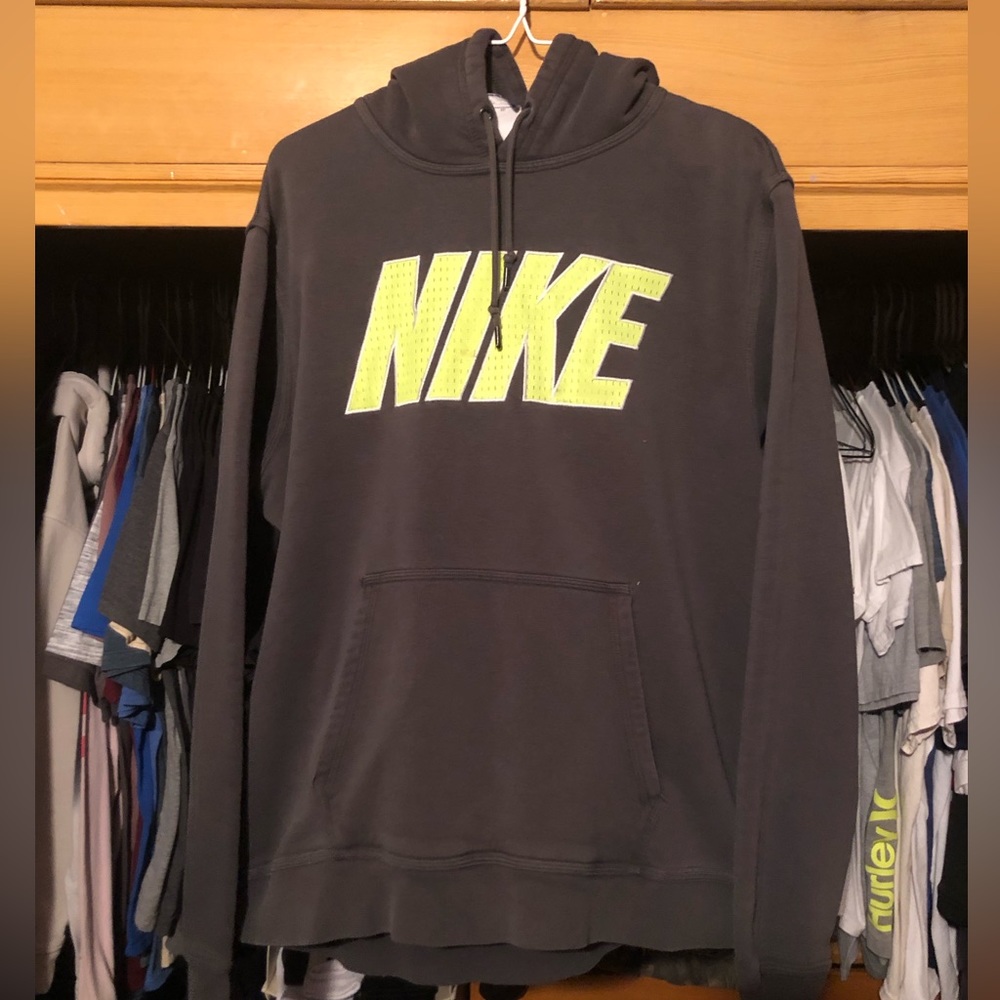 Men’s Nike hoodie